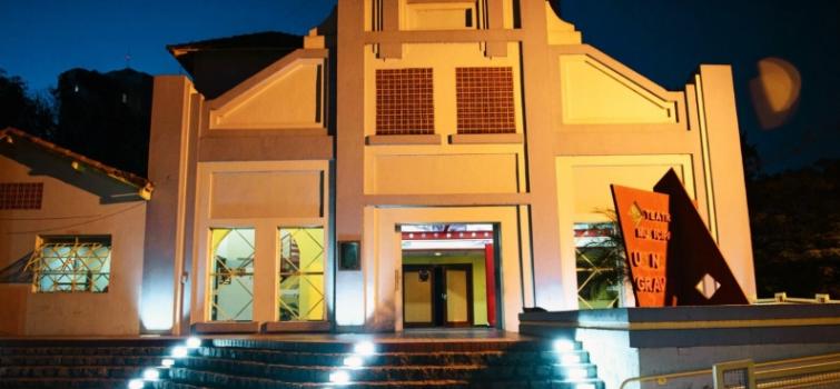 Teatro Gravatá amplia capacidade de público