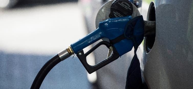 Petrobras anuncia terceiro aumento da gasolina em fevereiro