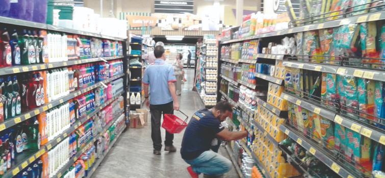 Supermercados fecham primeiro semestre com alta em Divinópolis