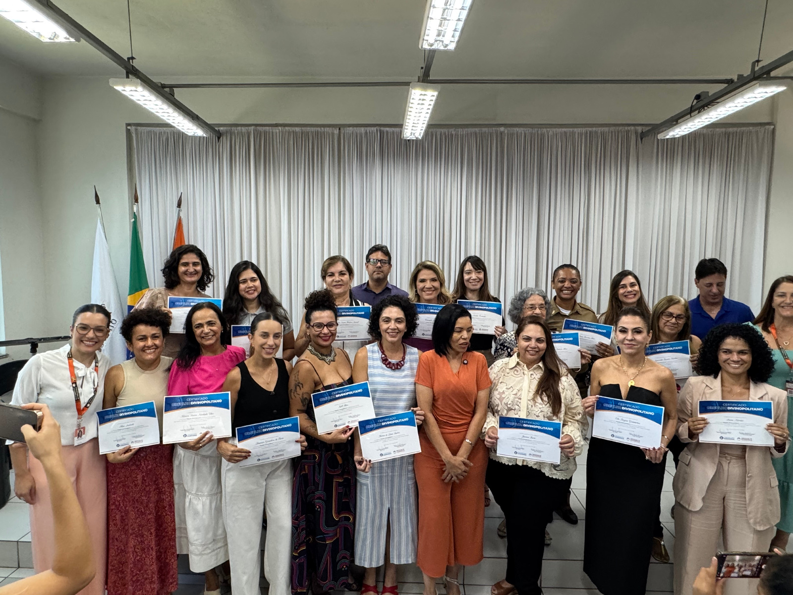  Lideranças femininas são homenageadas com certificado ‘Orgulho Divinopolitano’ 