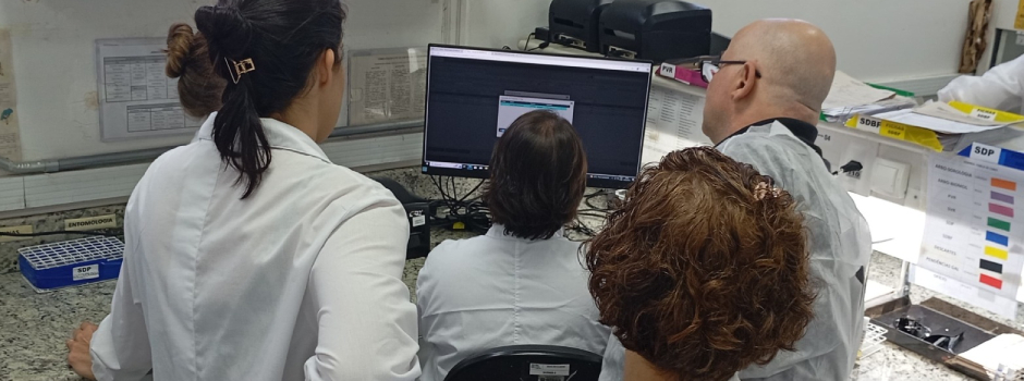 Fundação Ezequiel Dias automatiza processos  e agiliza liberação de resultados de exames