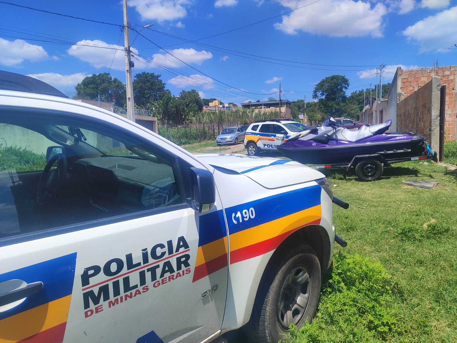 PM recupera jet ski furtado no bairro Nova Holanda em Divinópolis